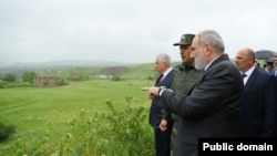 Baş nazir may ayında sərhədin delimitasiya olunmuş hissəsinə baş çəkmişdi