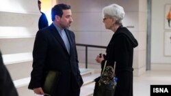 Iran xarici işlər nazirinin müavini Abbas Araghchi və Wendy Sherman