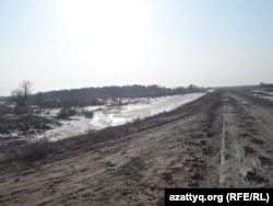 В роще Кунтай недалеко от села Байыркум Арысского района Южно-Казахстанской области.